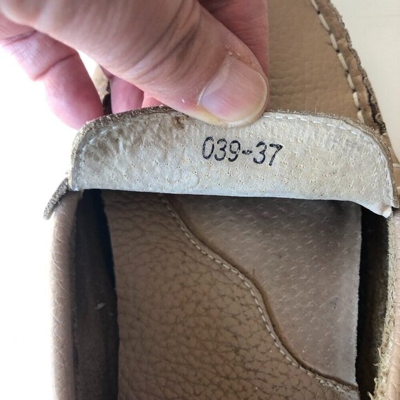 TODS Women's driving shoes pebbled leather, buckle Tan Natural Beige EU 37 US 7 - Picture 11 of 16